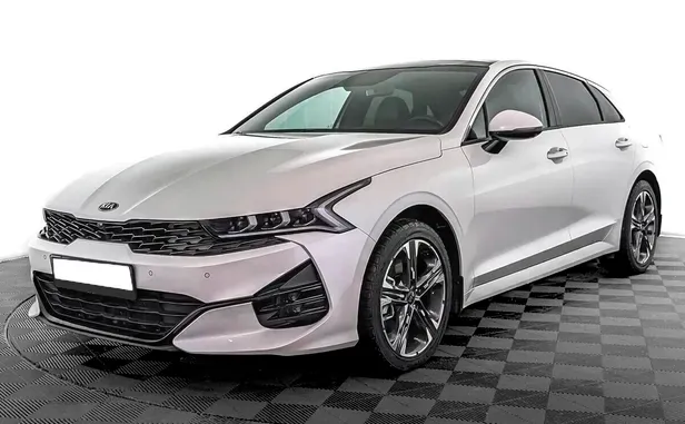 Kia K5, 2021