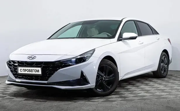 Hyundai Elantra, 2021