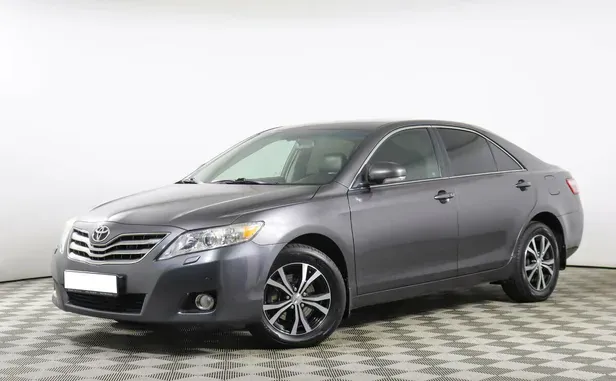 Toyota Camry, 2011