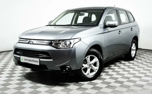 Mitsubishi Outlander, 2013