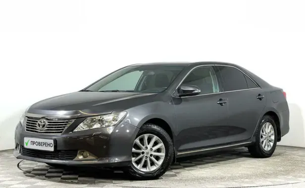 Toyota Camry, 2013