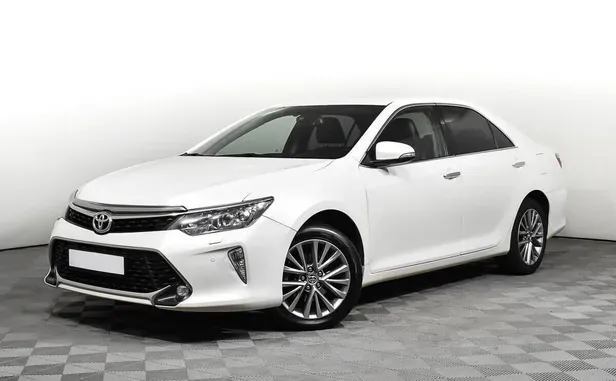Toyota Camry, 2017