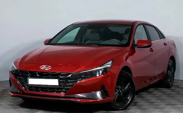 Hyundai Elantra, 2022