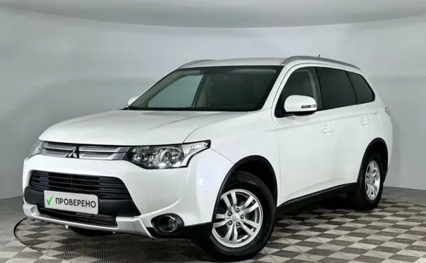 Mitsubishi Outlander, 2014