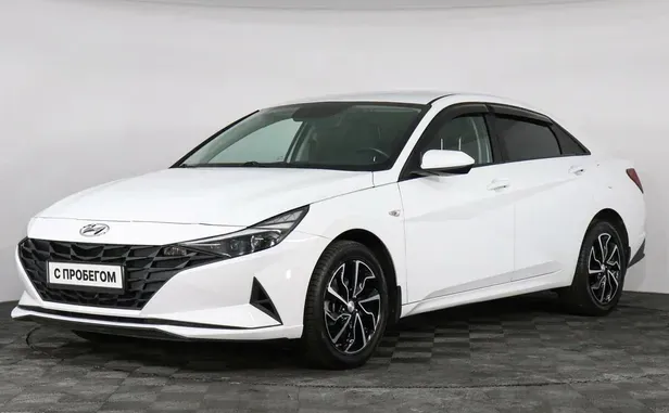 Hyundai Elantra, 2021