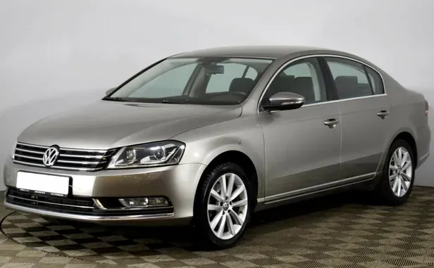Volkswagen Passat, 2013