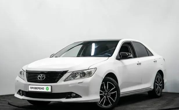 Toyota Camry, 2013