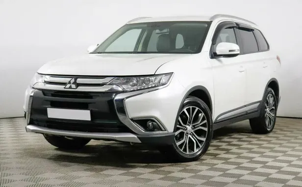 Mitsubishi Outlander, 2016