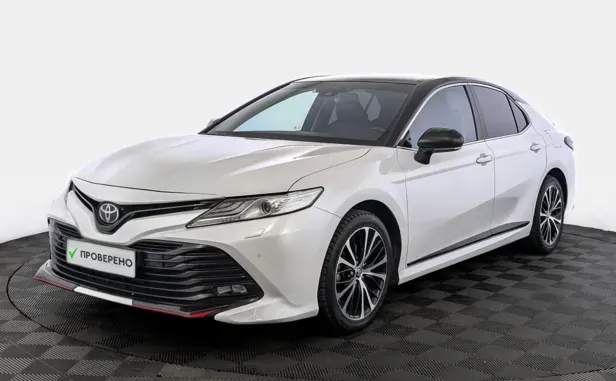 Toyota Camry, 2020