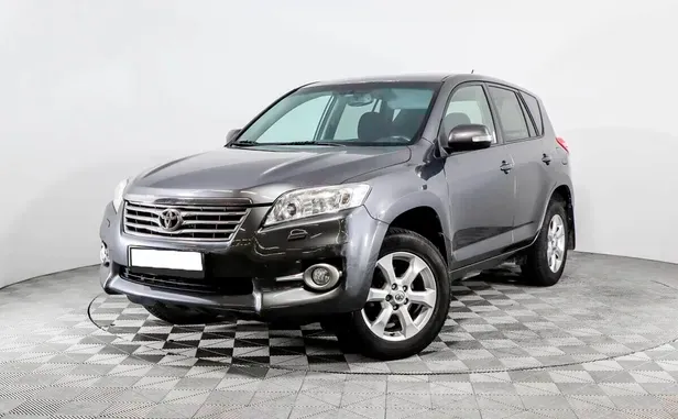 Toyota RAV4, 2010