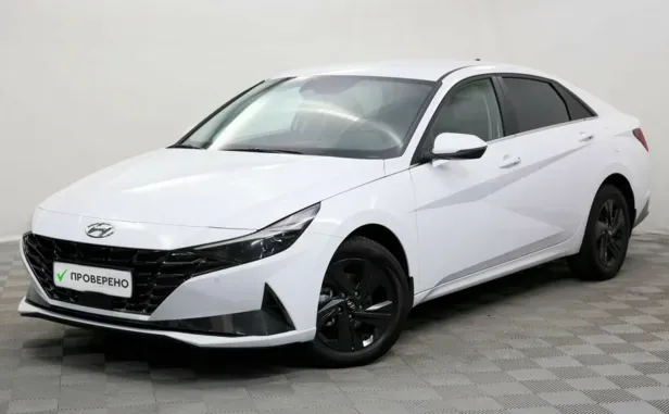 Hyundai Elantra, 2021