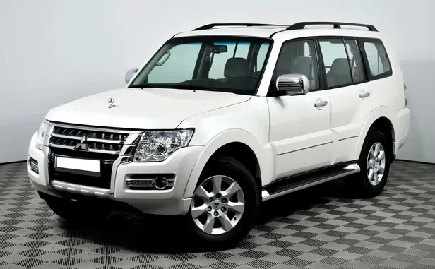 Mitsubishi Pajero, 2021