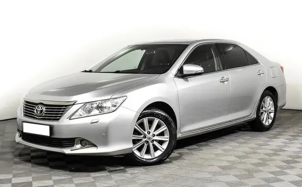 Toyota Camry, 2014