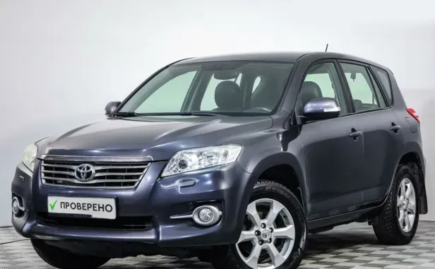 Toyota RAV4, 2011