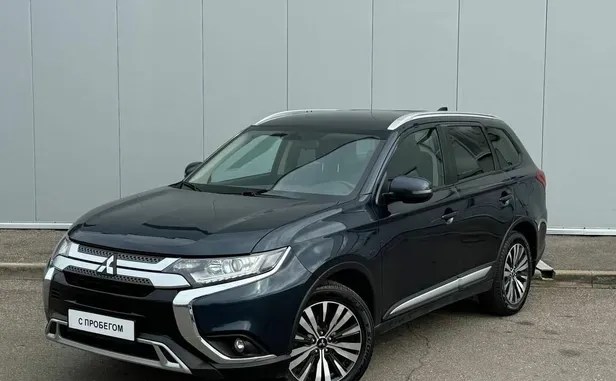 Mitsubishi Outlander, 2021