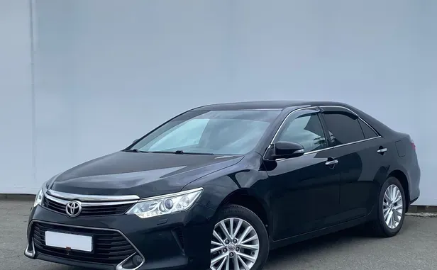 Toyota Camry, 2015