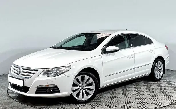 Volkswagen Passat CC, 2010