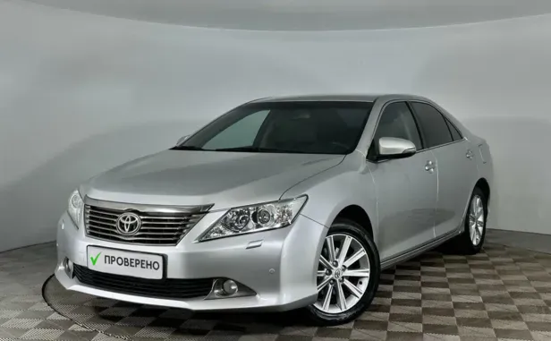 Toyota Camry, 2014