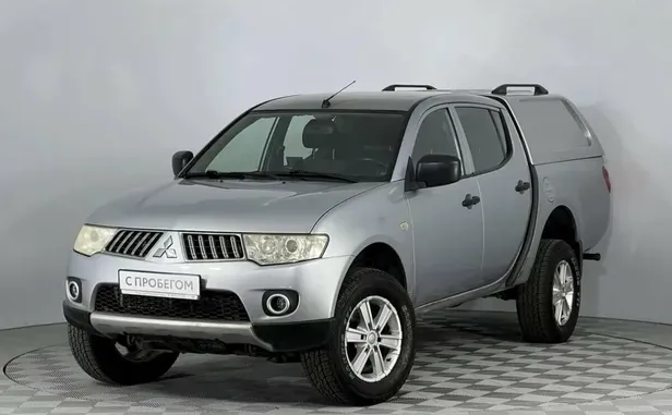 Mitsubishi L200, 2010