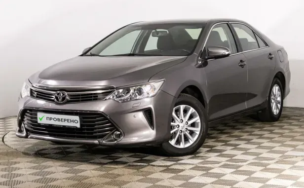 Toyota Camry, 2015