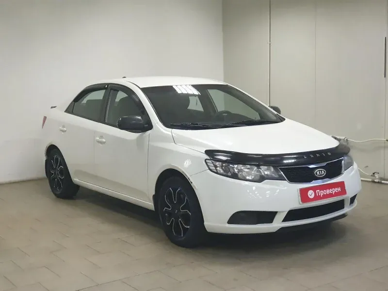 Kia Cerato, 2013