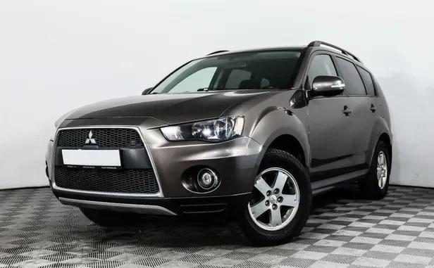 Mitsubishi Outlander, 2010