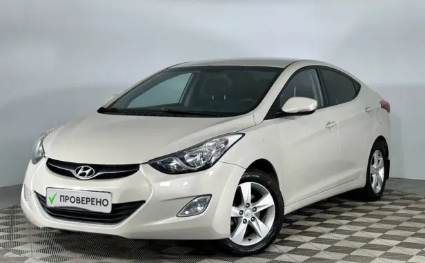 Hyundai Elantra, 2012
