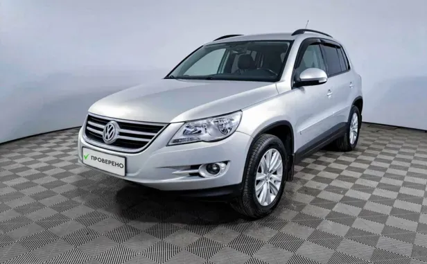 Volkswagen Tiguan, 2011