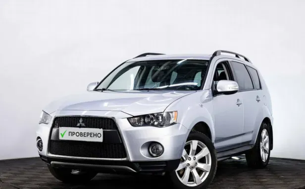 Mitsubishi Outlander, 2011