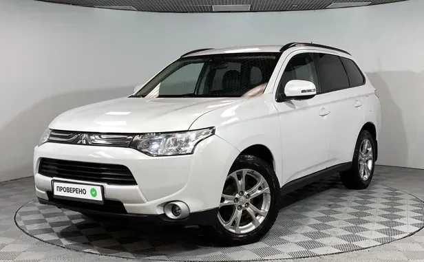 Mitsubishi Outlander, 2012