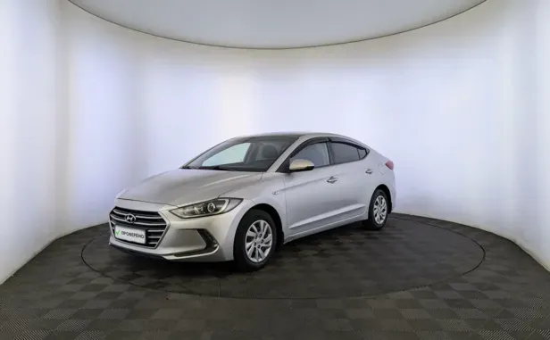Hyundai Elantra, 2016