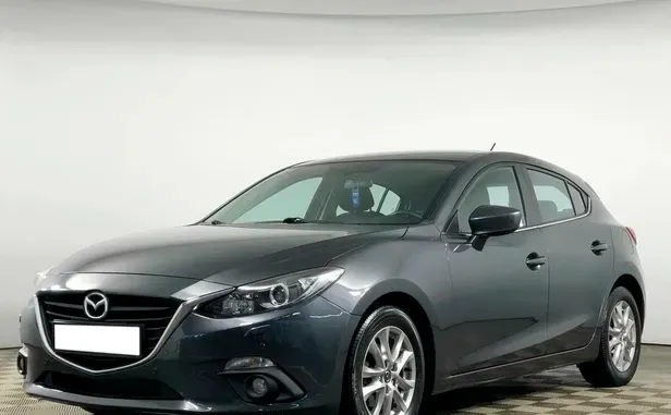 Mazda 3, 2015
