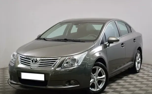 Toyota Avensis, 2011