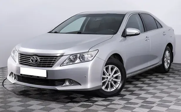 Toyota Camry, 2012