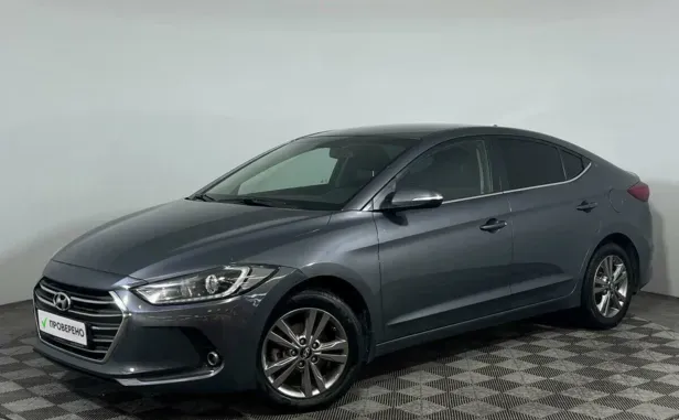 Hyundai Elantra, 2019