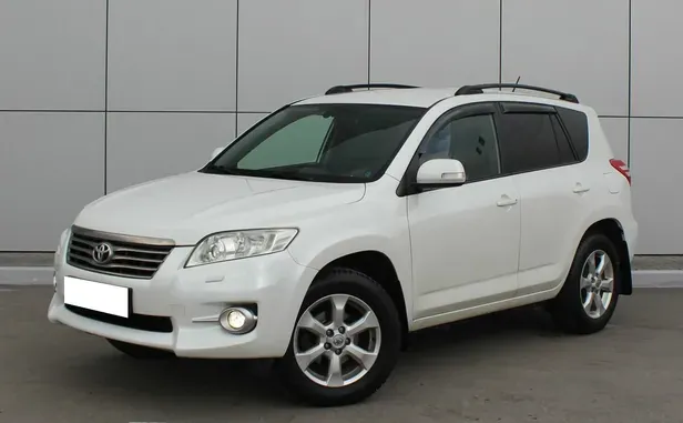 Toyota RAV4, 2010