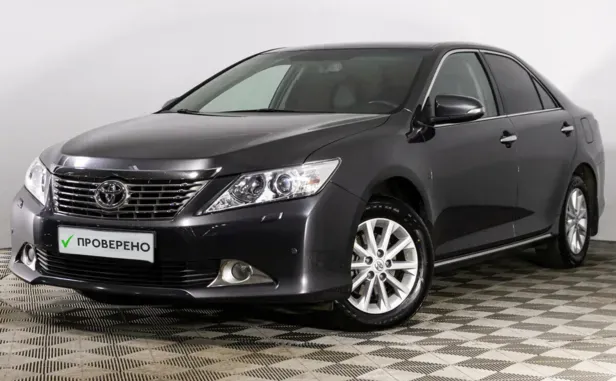 Toyota Camry, 2012