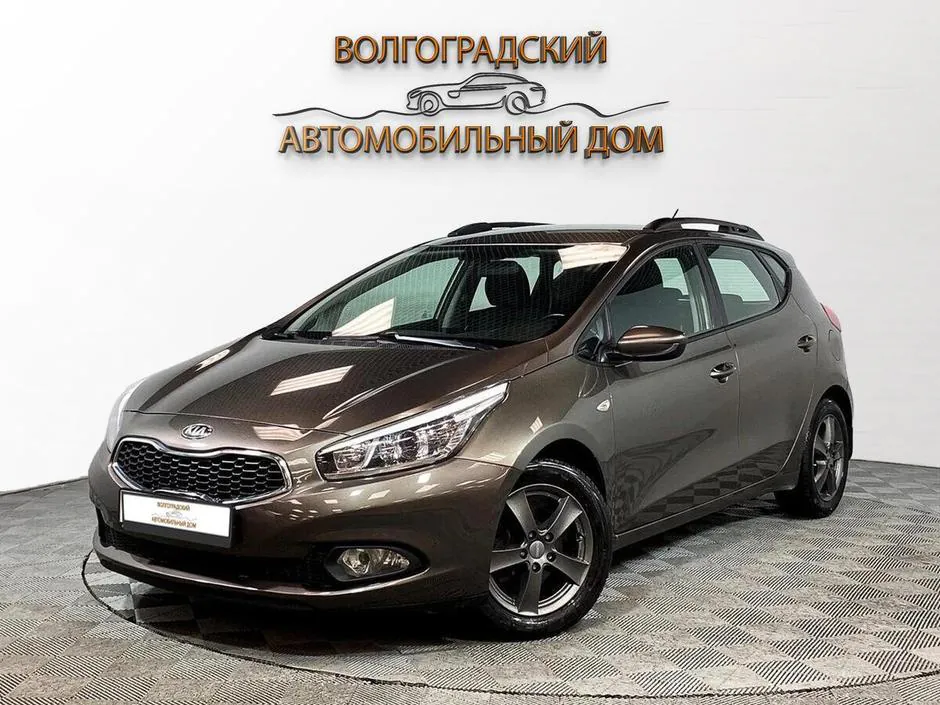 Kia Ceed, 2013