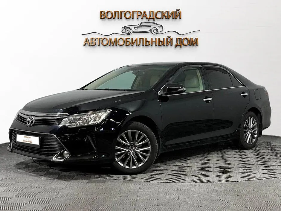 Toyota Camry, 2017