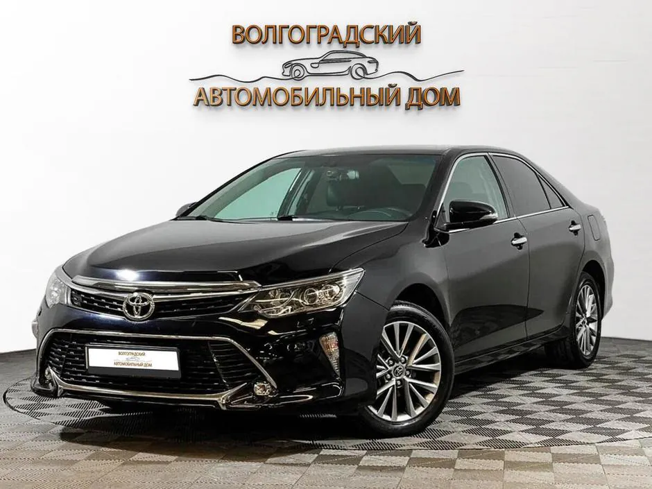 Toyota Camry, 2018