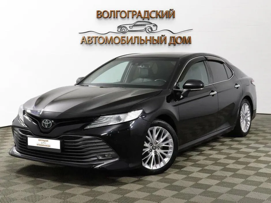 Toyota Camry, 2018