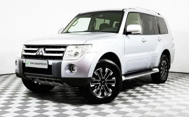 Mitsubishi Pajero, 2011