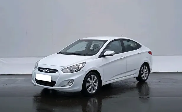 Hyundai Solaris, 2012