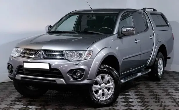 Mitsubishi L200, 2014