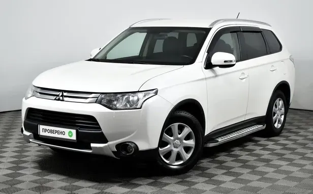 Mitsubishi Outlander, 2014