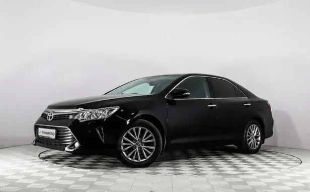 Toyota Camry, 2016