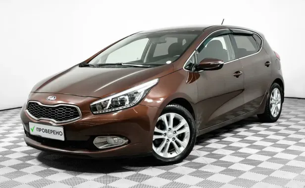 Kia Ceed, 2013