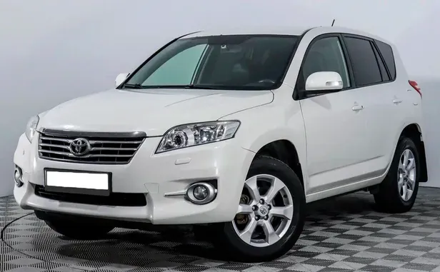 Toyota RAV4, 2011