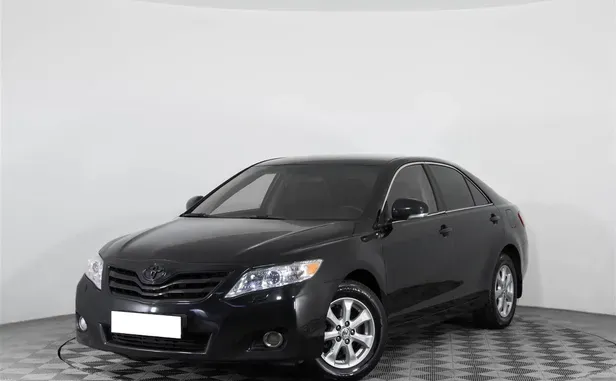 Toyota Camry, 2010