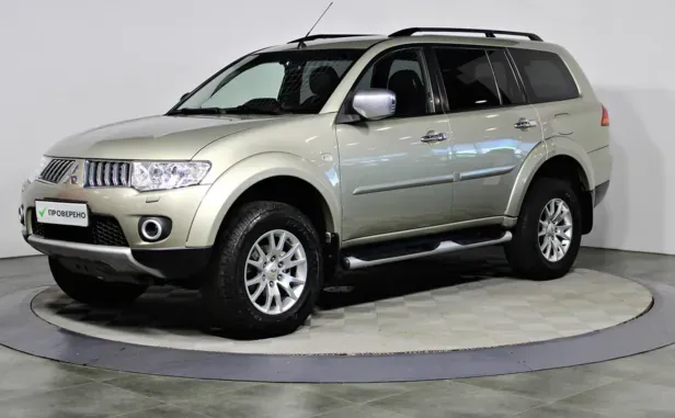 Mitsubishi Pajero Sport, 2011